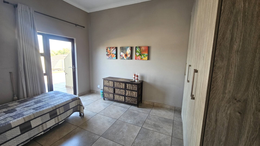 To Let 2 Bedroom Property for Rent in Melodie North West